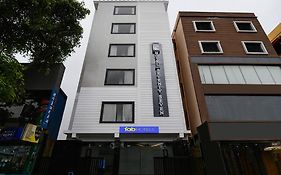 Fabhotel Seventy Seven